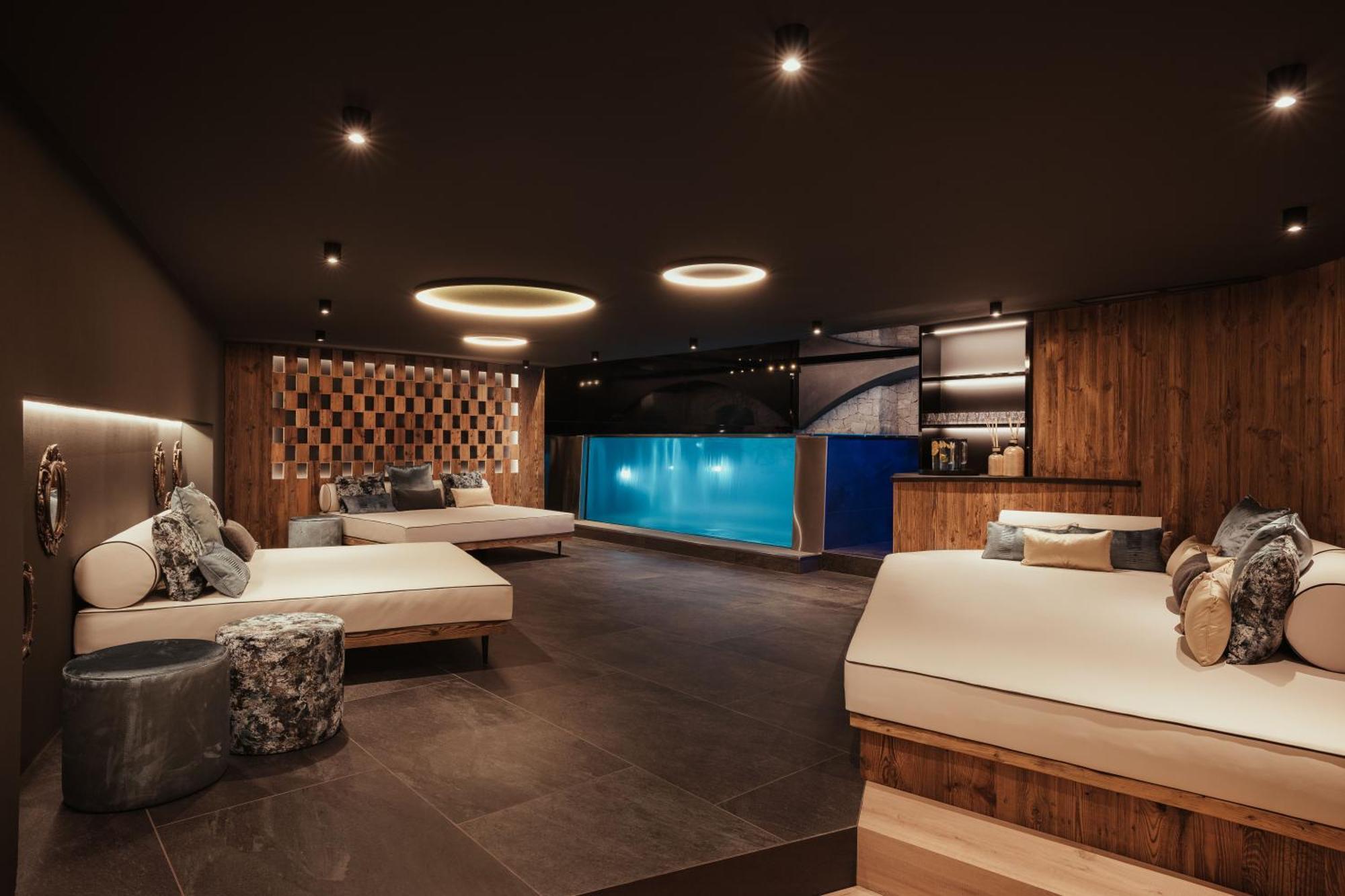 Luxury Chalet P Urtijëi Dış mekan fotoğraf